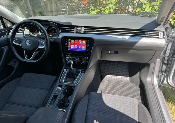 Volkswagen Passat cena 74700 przebieg: 117300, rok produkcji 2020 z Wodzisław Śląski małe 704